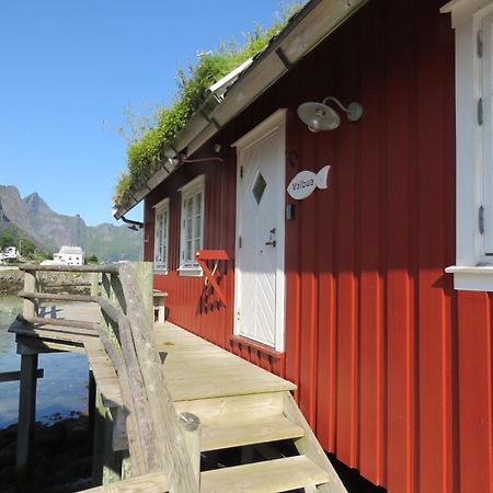 Valen Cabins In Рейне Экстерьер фото